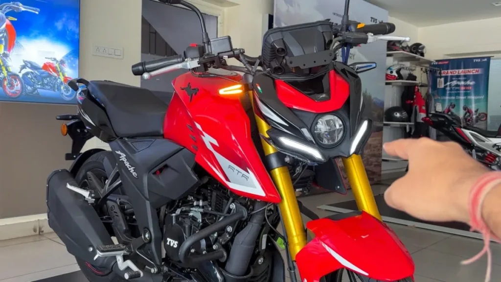 TVS Apache RTR 160 4V